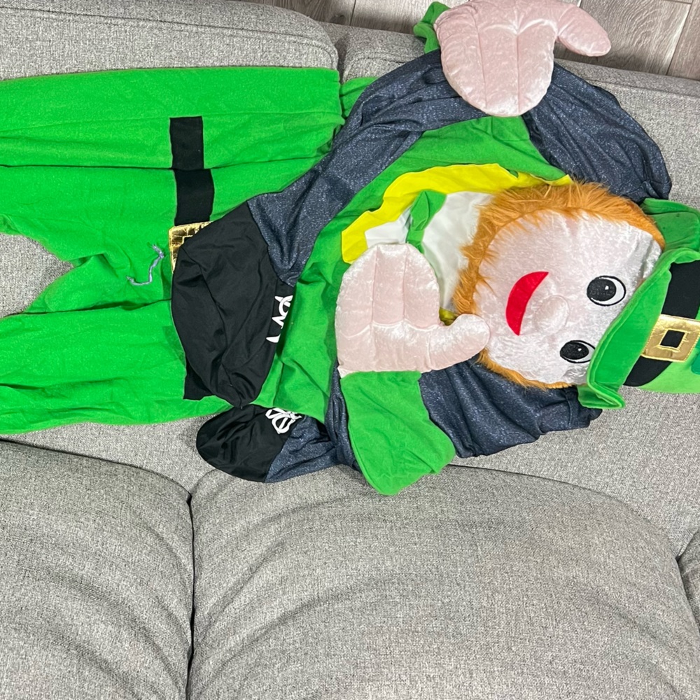 Halloween costume